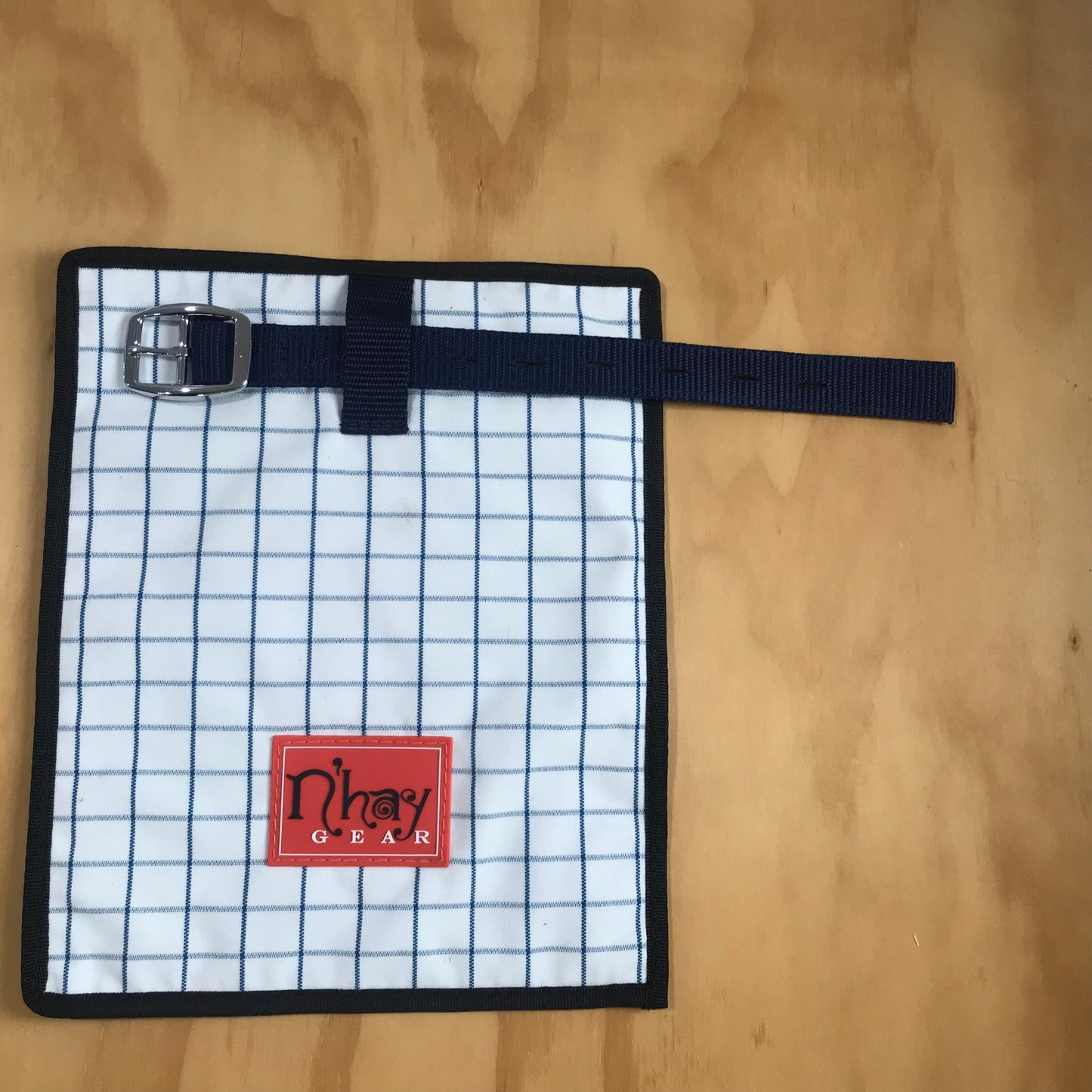 N'hay Horse Rug chest extenders