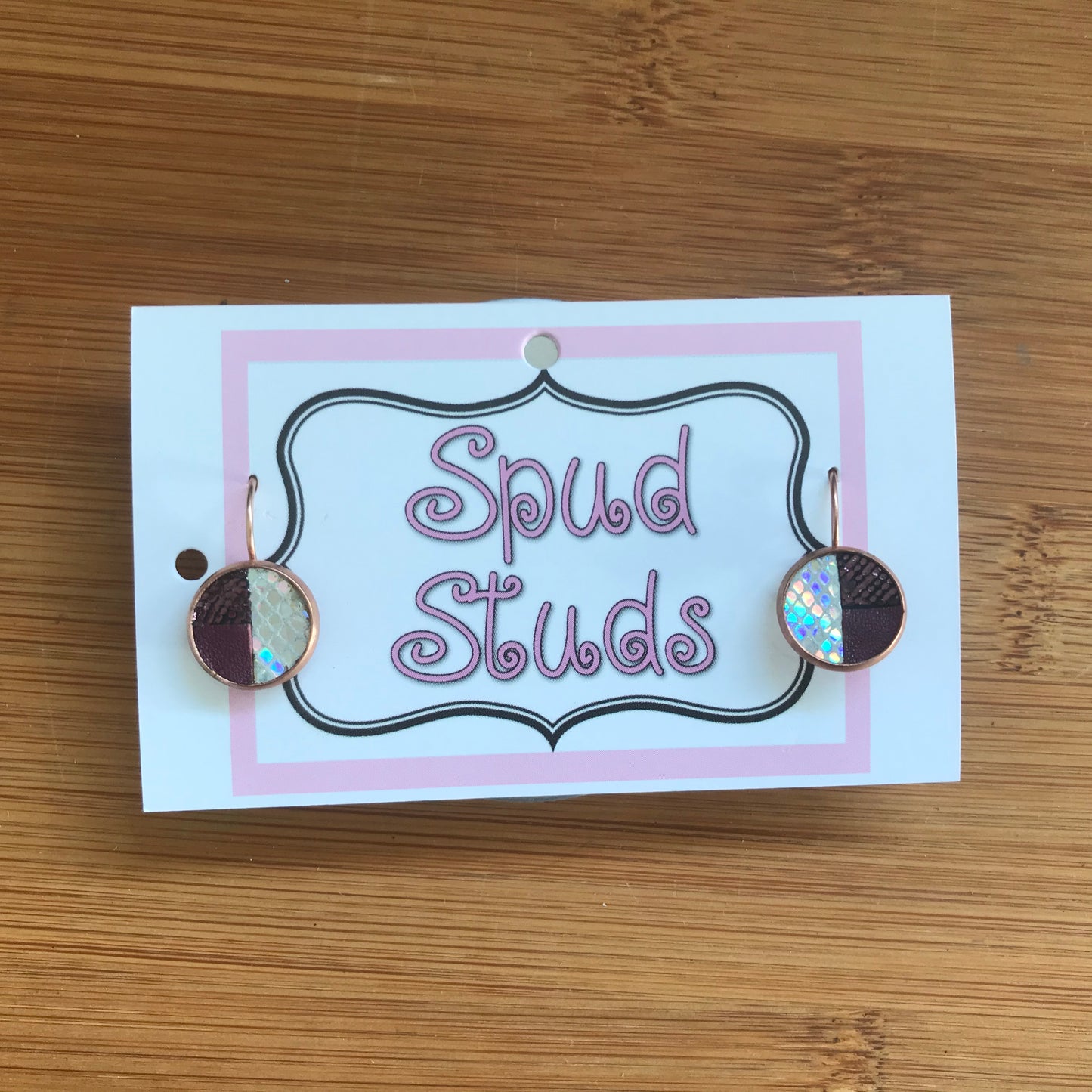 Spuds - Hook earrings 12mm