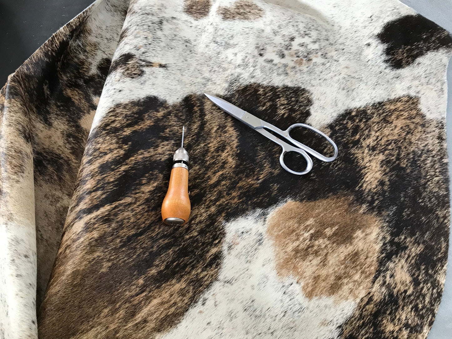 Chopper Bag - Premium TriColour Hide Range