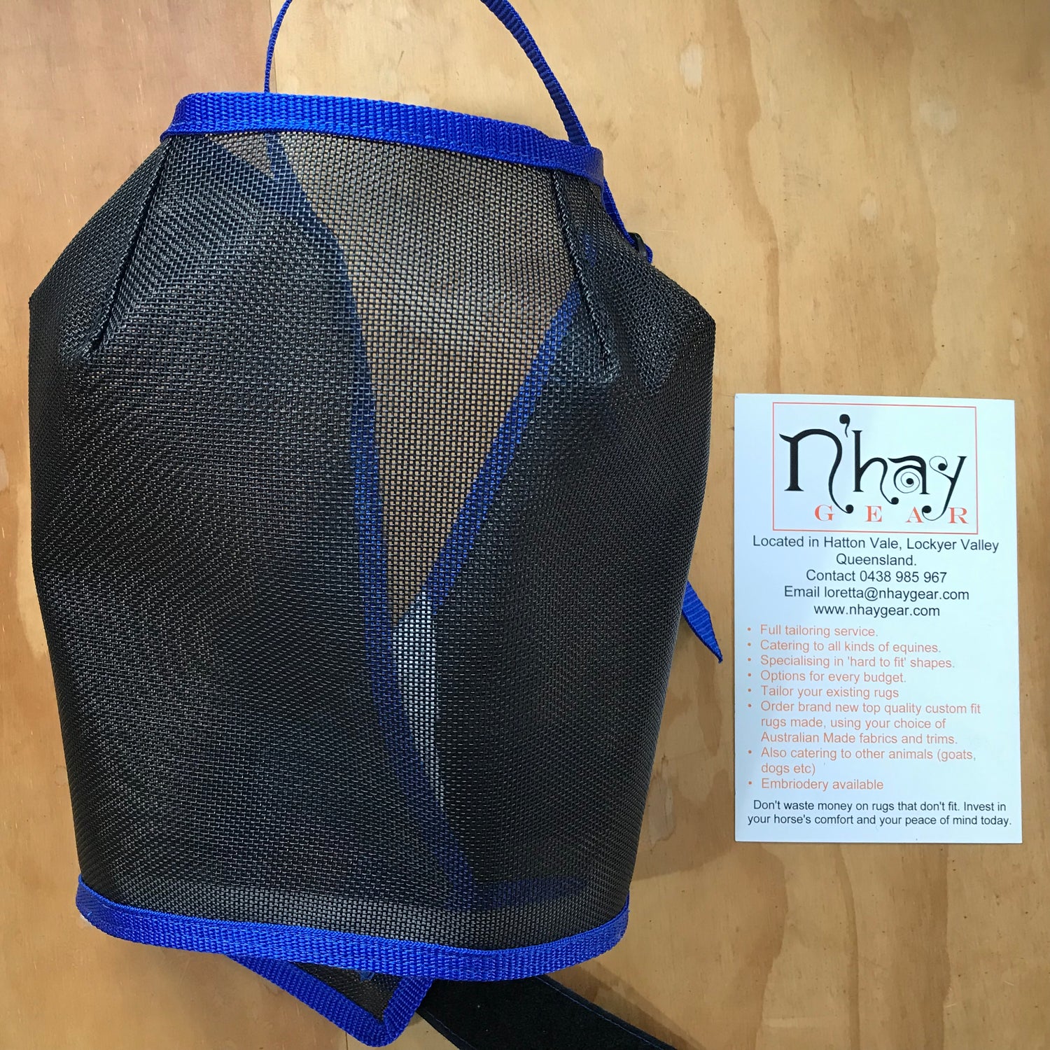 Mask Hay N’hay Fly Mask – Loretta Matthews Industries