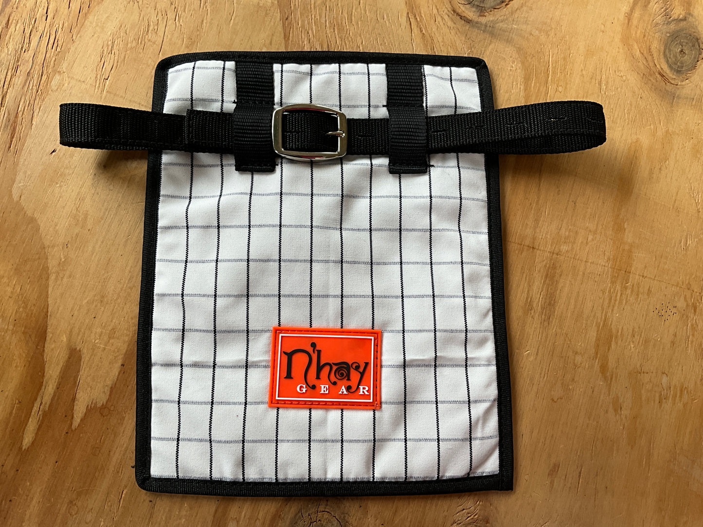 N'hay Horse Rug chest extenders