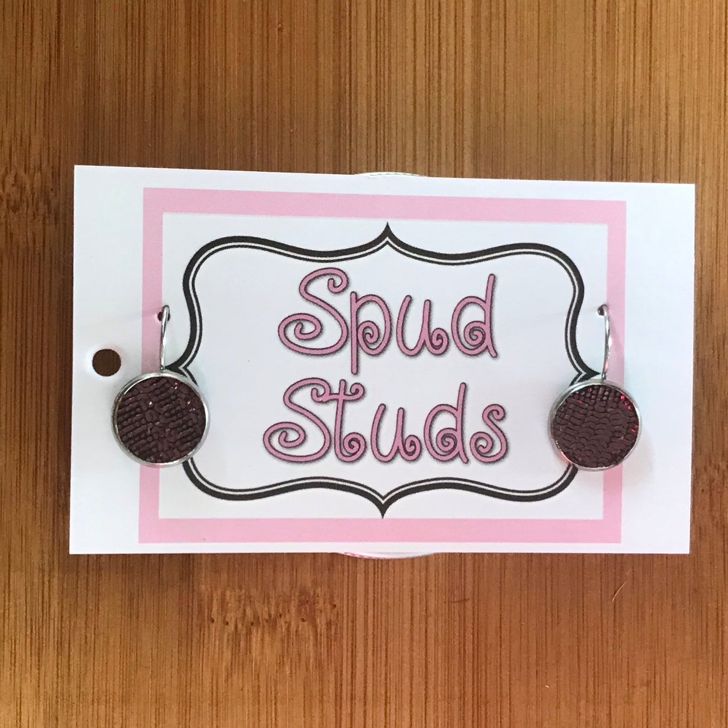 Spuds - Hook earrings 12mm